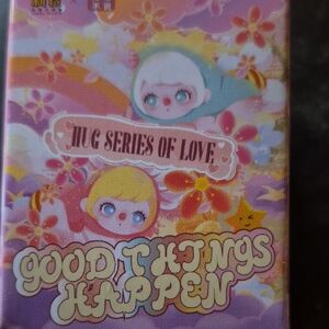 Colorful 'Hug Series of Love' Box